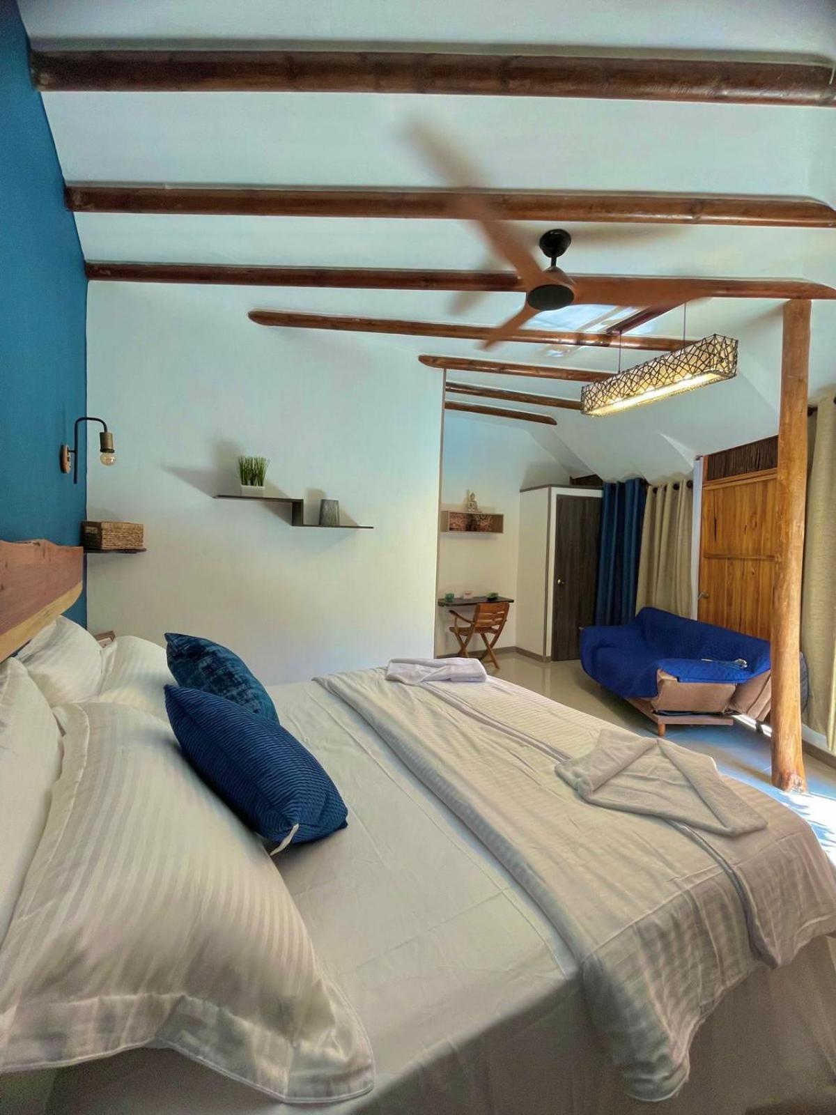 Bikini Hotel & Pool Palomino Exterior photo