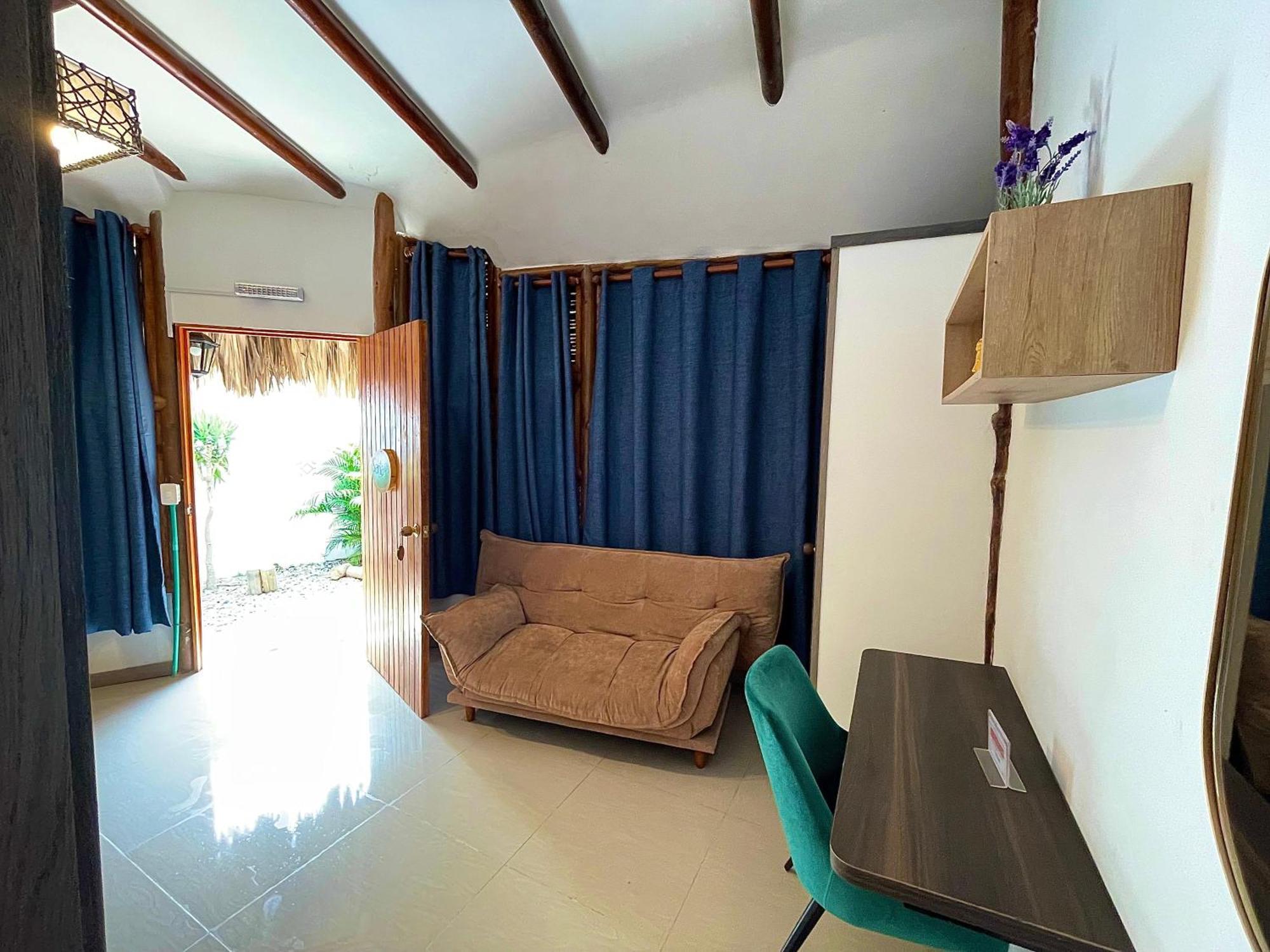 Bikini Hotel & Pool Palomino Room photo